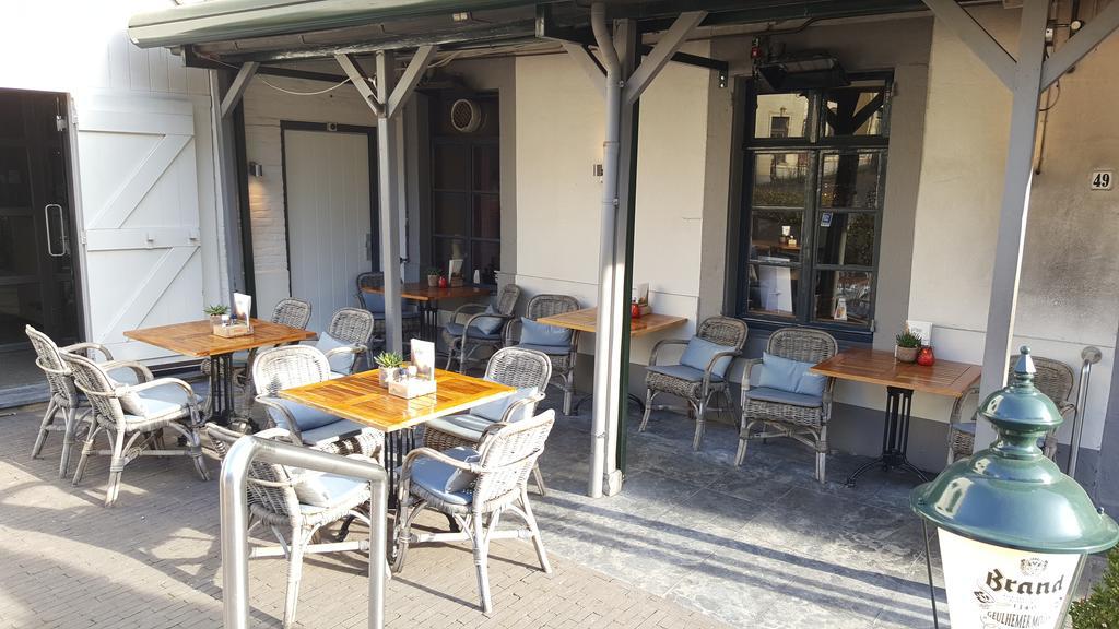 Отель Tavern De Geulhemermolen Берг-эн-Терблейт Экстерьер фото
